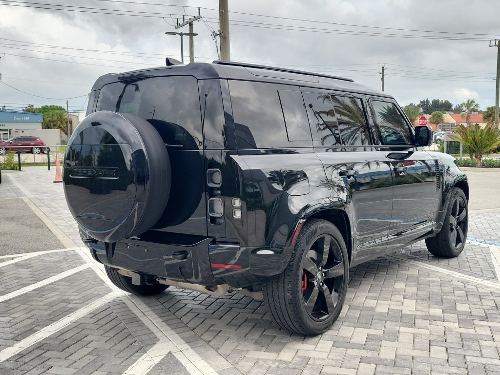 Certified Used 2025 Black Land Rover X image 5