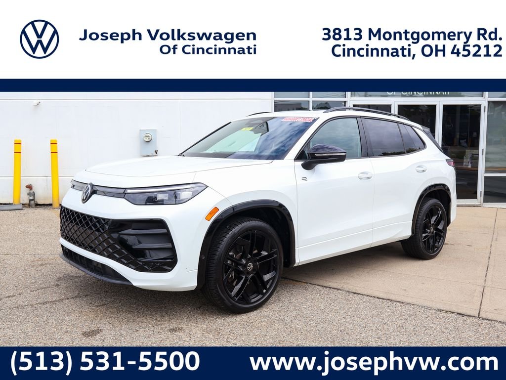 New 2026 White Volkswagen 2.0T SE R-Line Black image 1