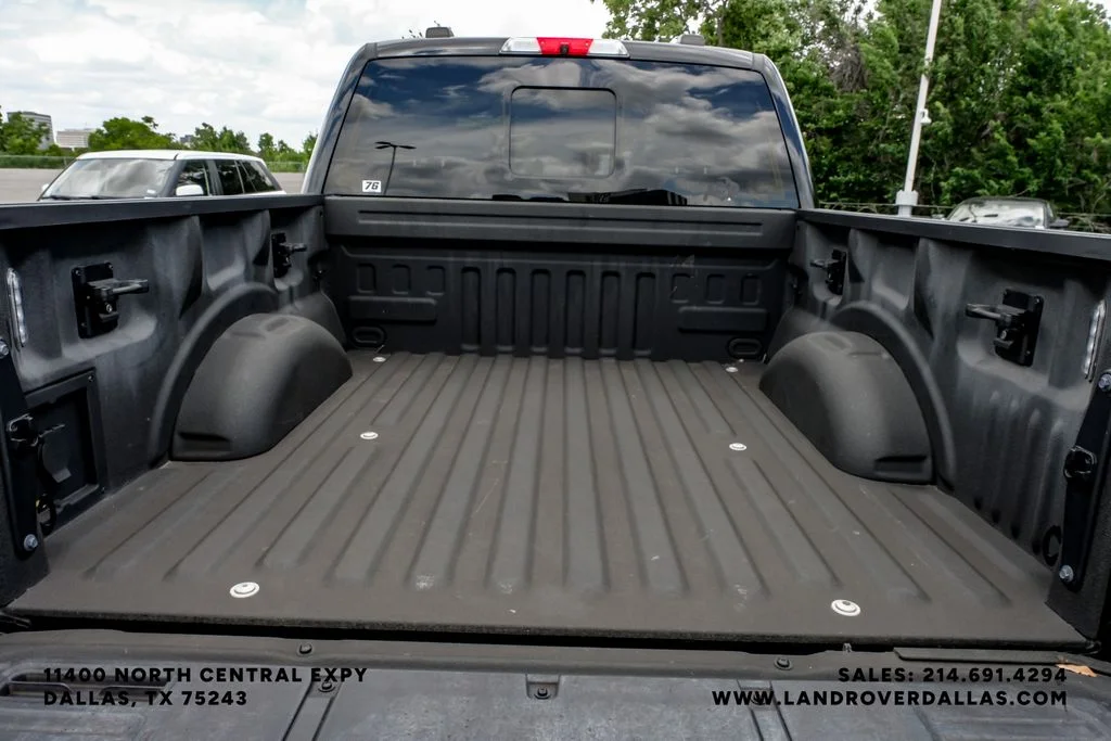 Used 2022 Agate Black Metallic Ford Platinum image 54