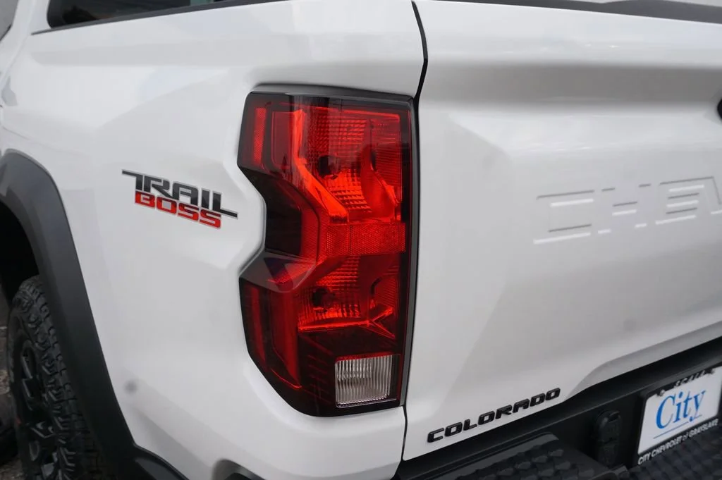 2026 Chevrolet Colorado Trail Boss - Photo 30