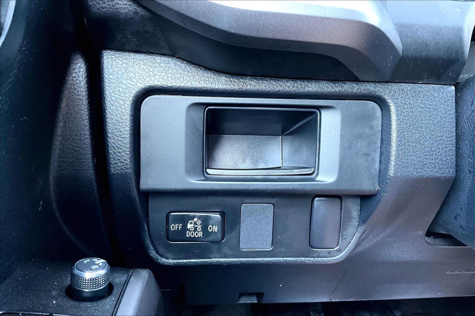 Used 2017 Magnetic Gray Metallic Toyota SR5 image 34