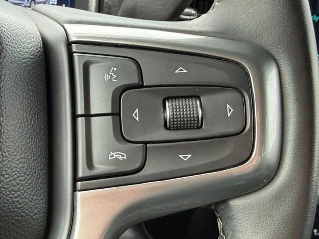 2023 Chevrolet Silverado 1500 LT - Photo 14