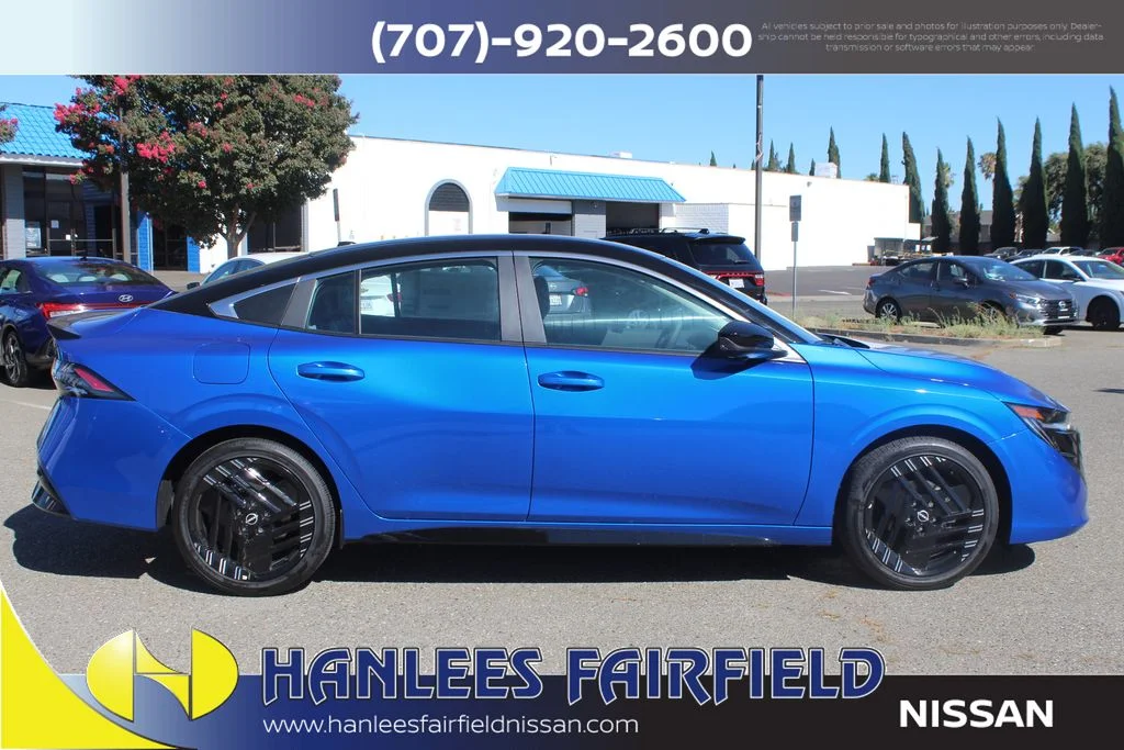 New 2026 Bluestone Pearl / Super Black Two-tone Nissan SR image 6