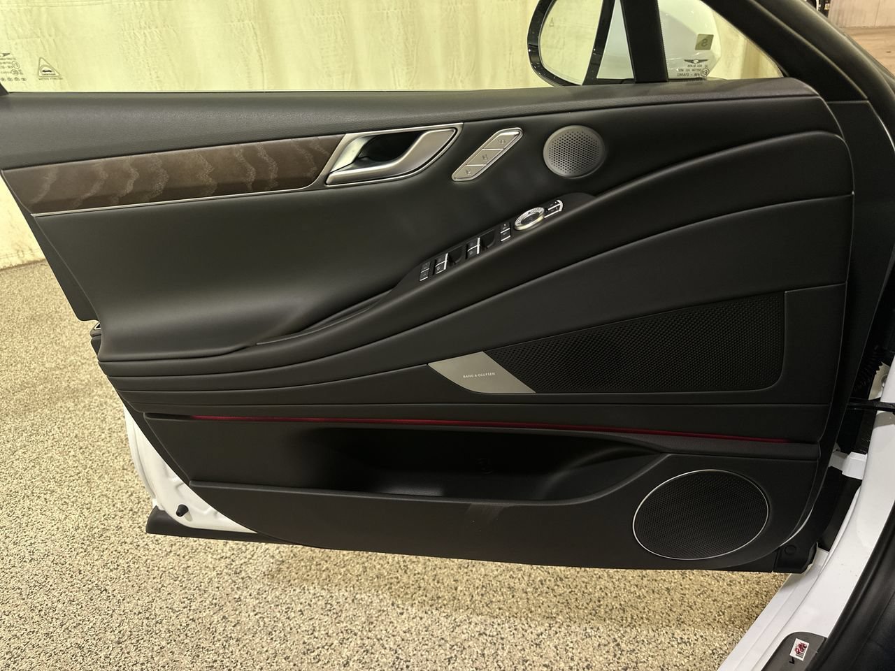 2026 GENESIS G80 Advanced - Photo 18