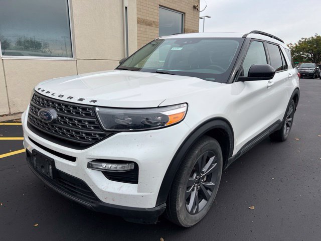 Used 2023 White Ford XLT image 4