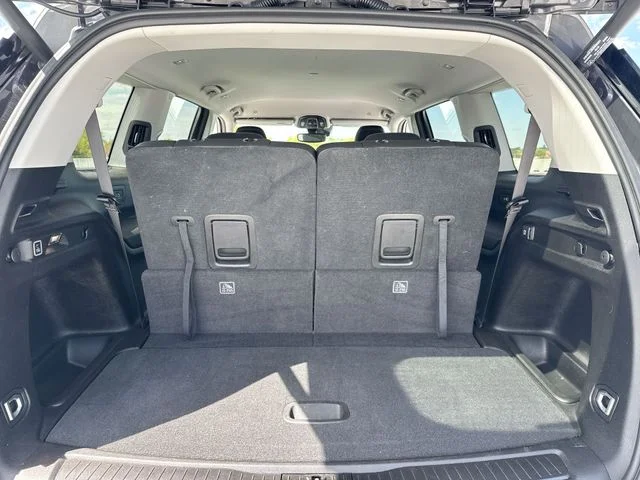 Used 2024 Gray Jeep Limited image 24