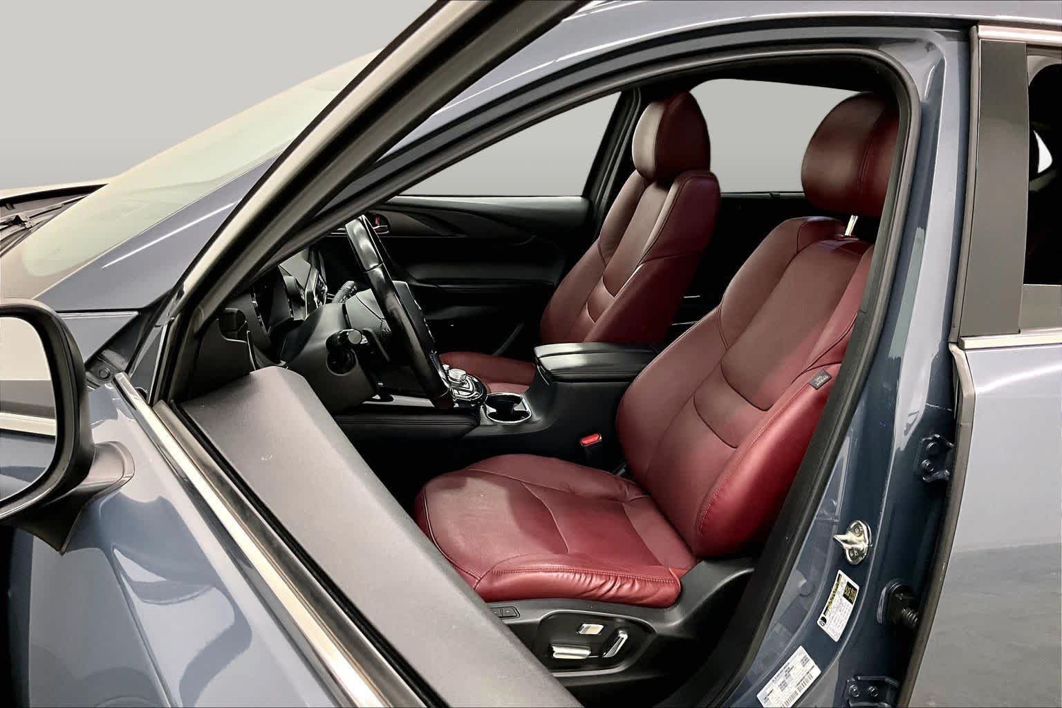 Pre-Owned 2021 Mazda CX-9 Carbon Edition