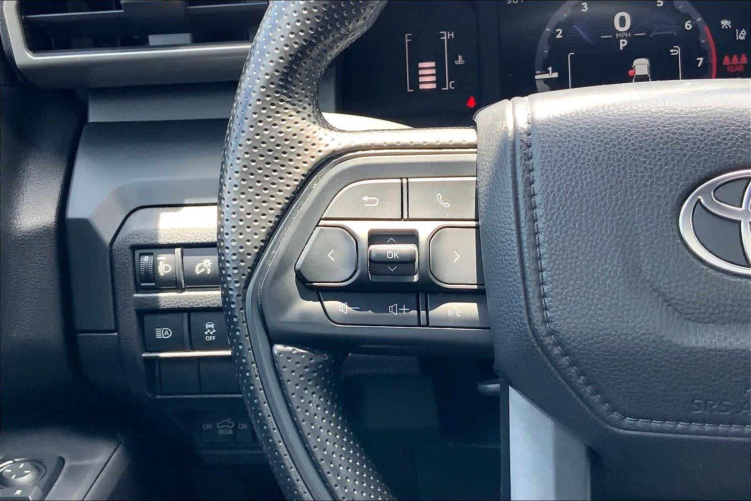 Used 2025 Underground Toyota SR image 22