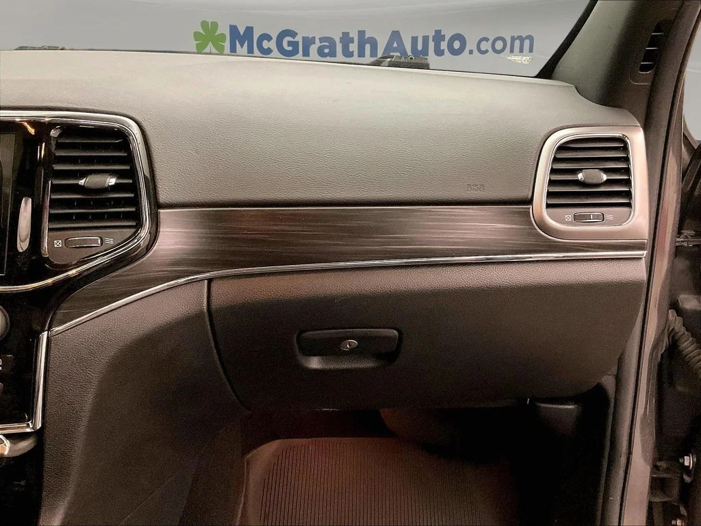 Used 2020 Gray Jeep Limited image 20