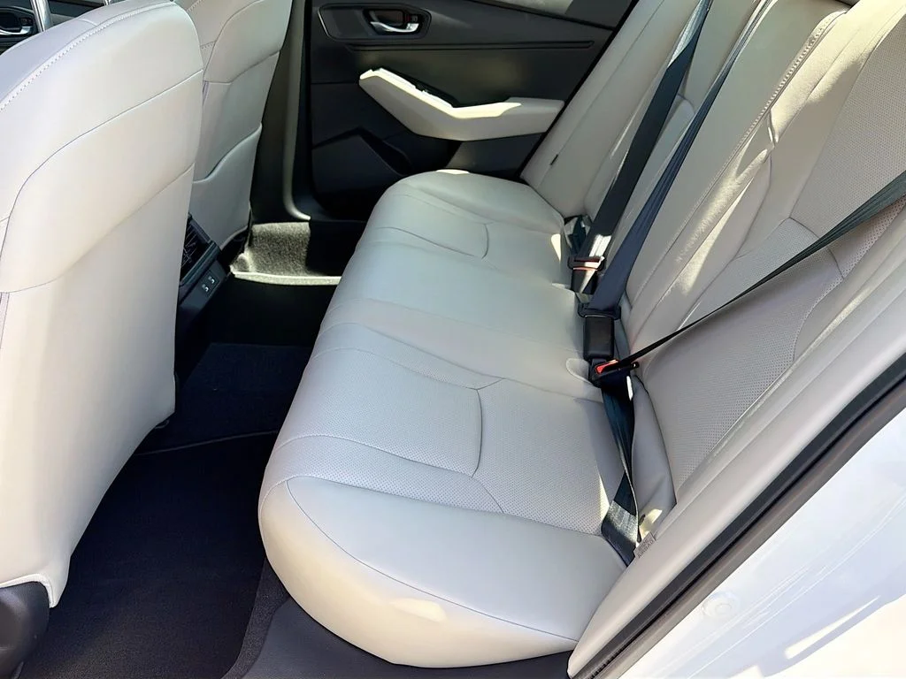 New 2026 Platinum White Pearl Honda EX-L image 23