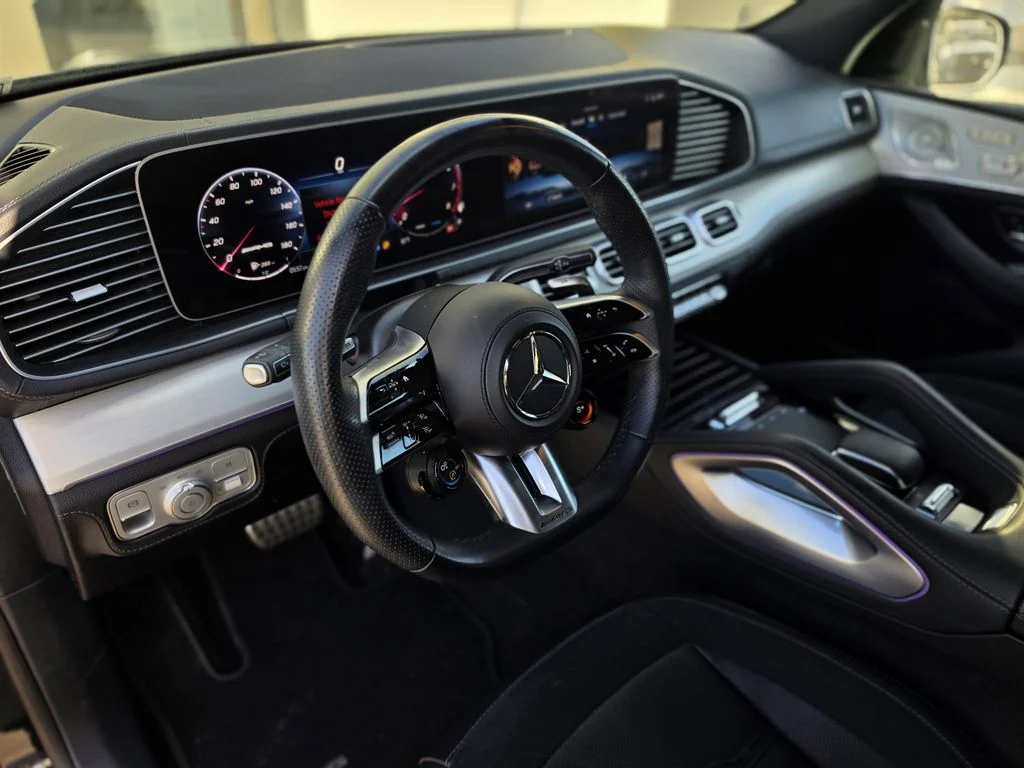 Used 2025 Black Mercedes-Benz GLE 53 AMG® image 16