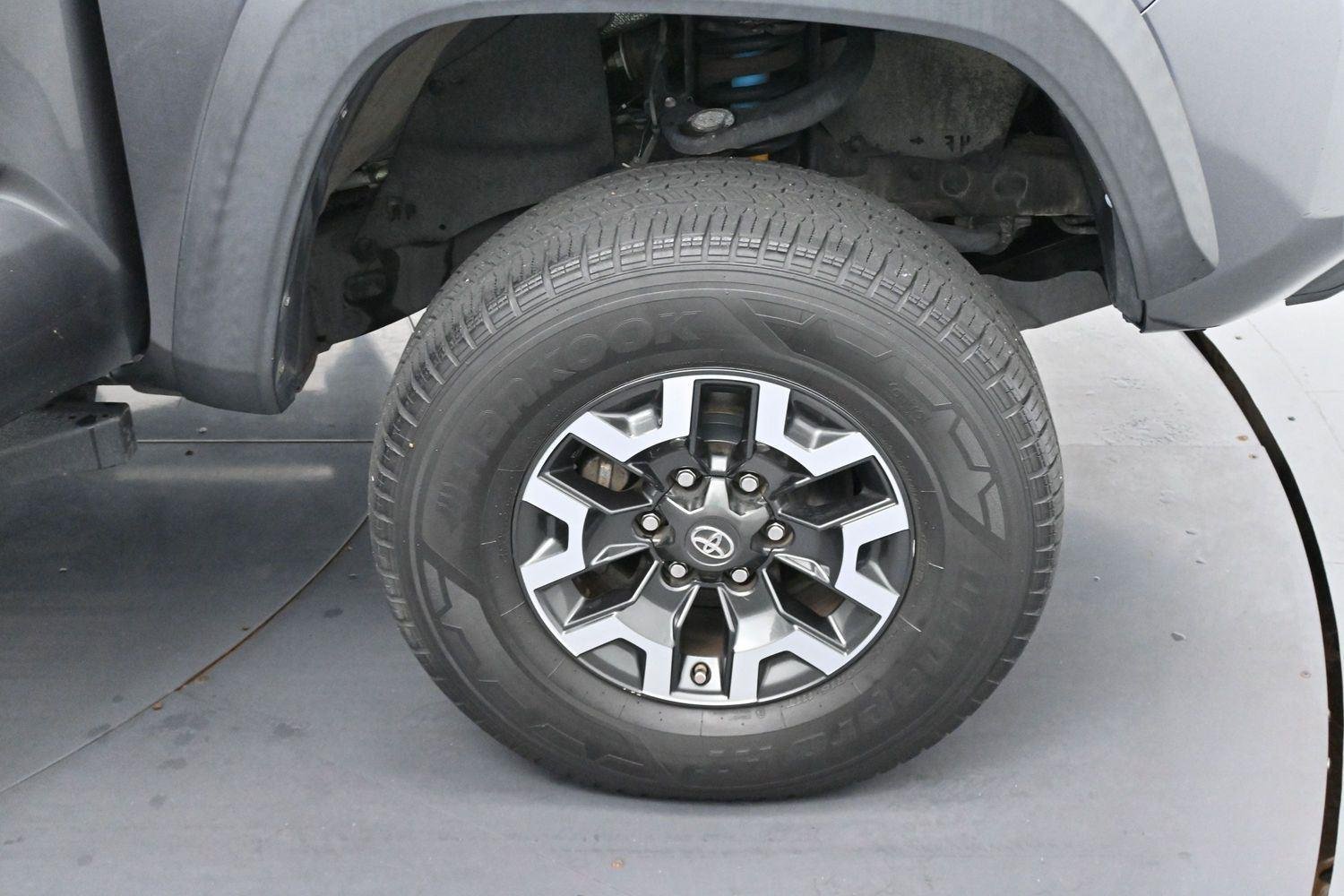Used 2020 Magnetic Gray Metallic Toyota TRD Off Road image 31