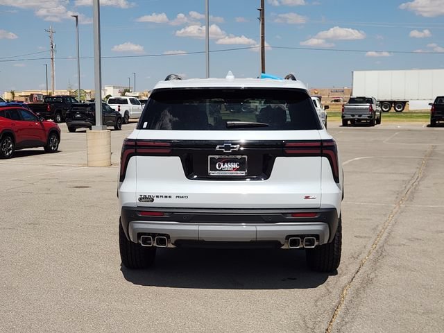 2027 Chevrolet Traverse Z71 - Photo 6