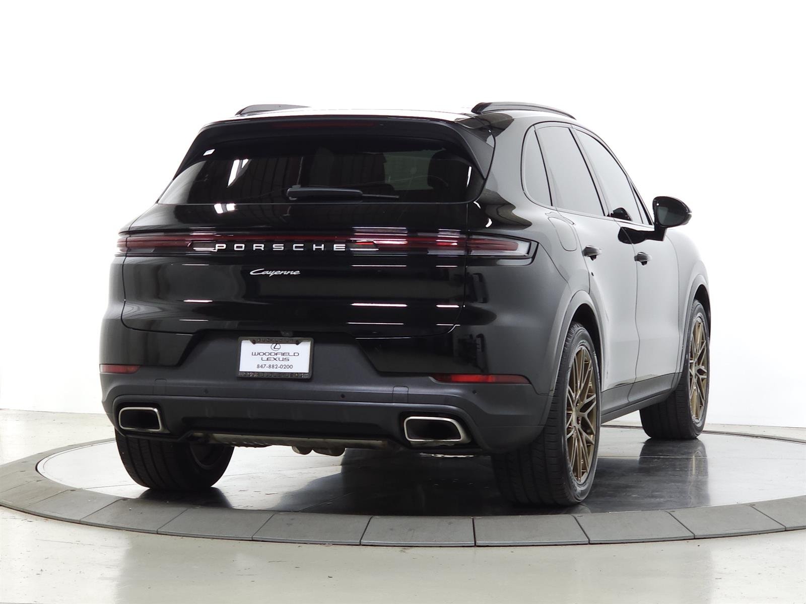 Used 2024 Black Porsche  image 9