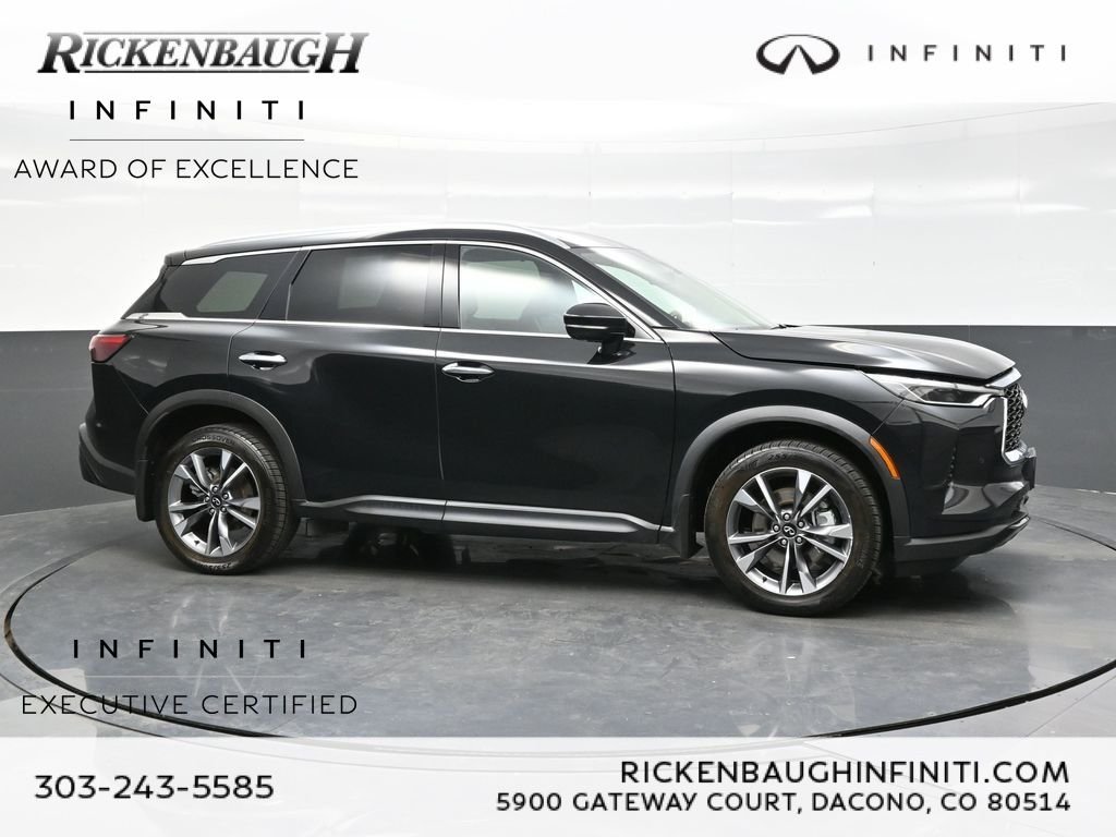 Certified Used 2023 Black INFINITI LUXE image 10