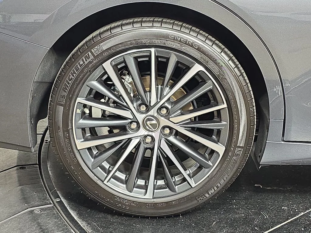 Used 2025 Gray Lexus 350 image 29