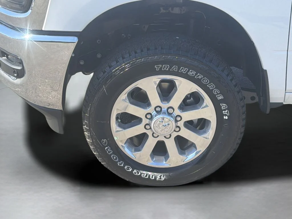 New 2026 Bright White Clear-Coat Exterior Paint RAM Big Horn image 28