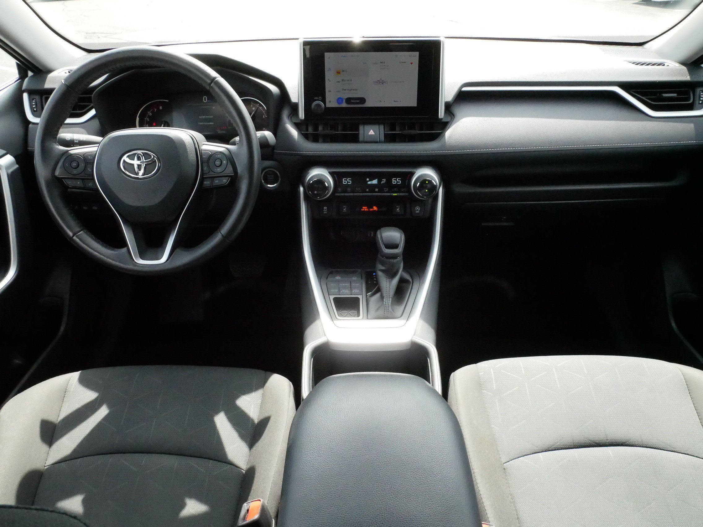 Certified Used 2025 SILVER SKY METALLIC Toyota XLE image 10