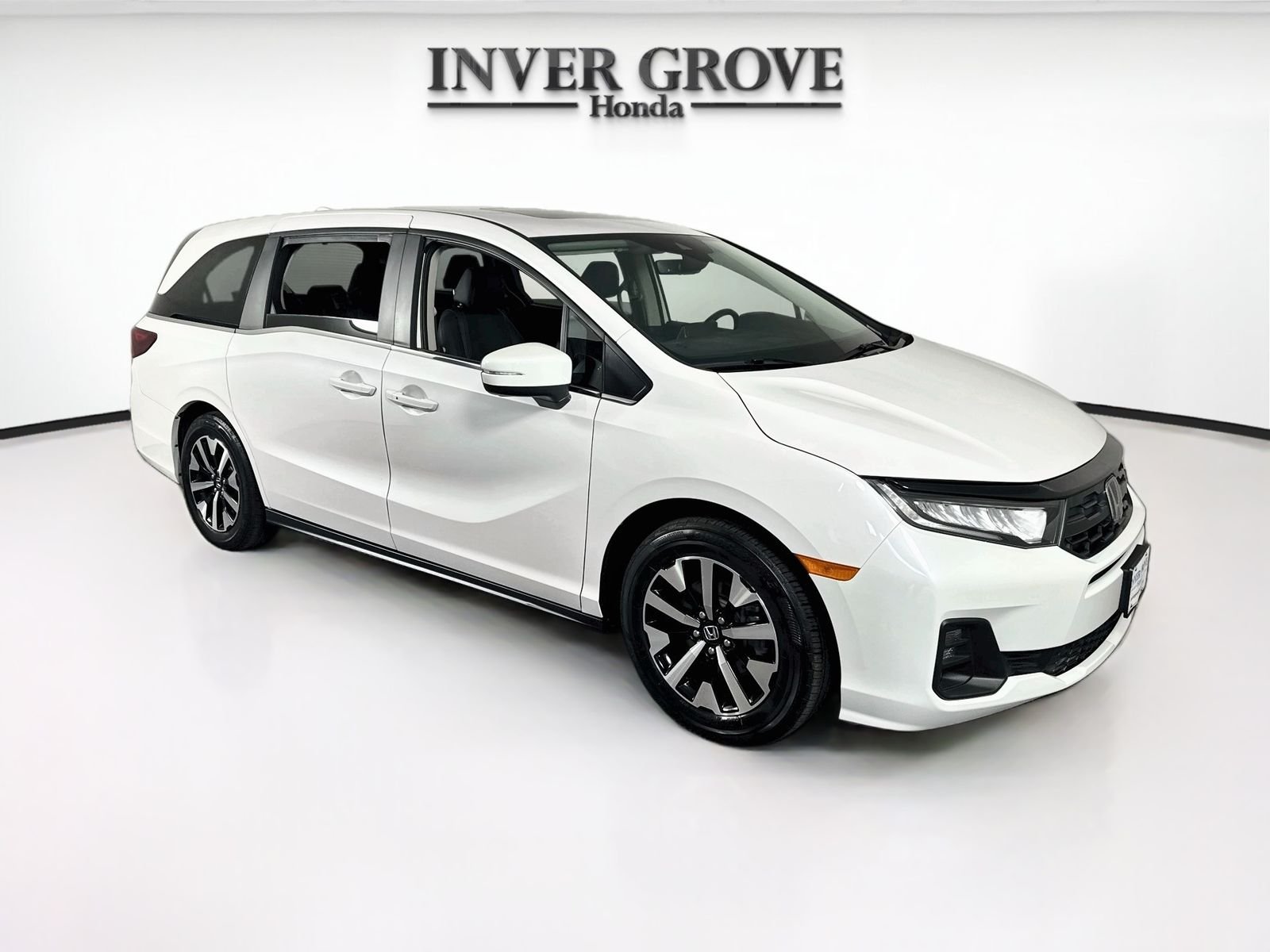 2025 Honda Odyssey EX-L - Photo 3