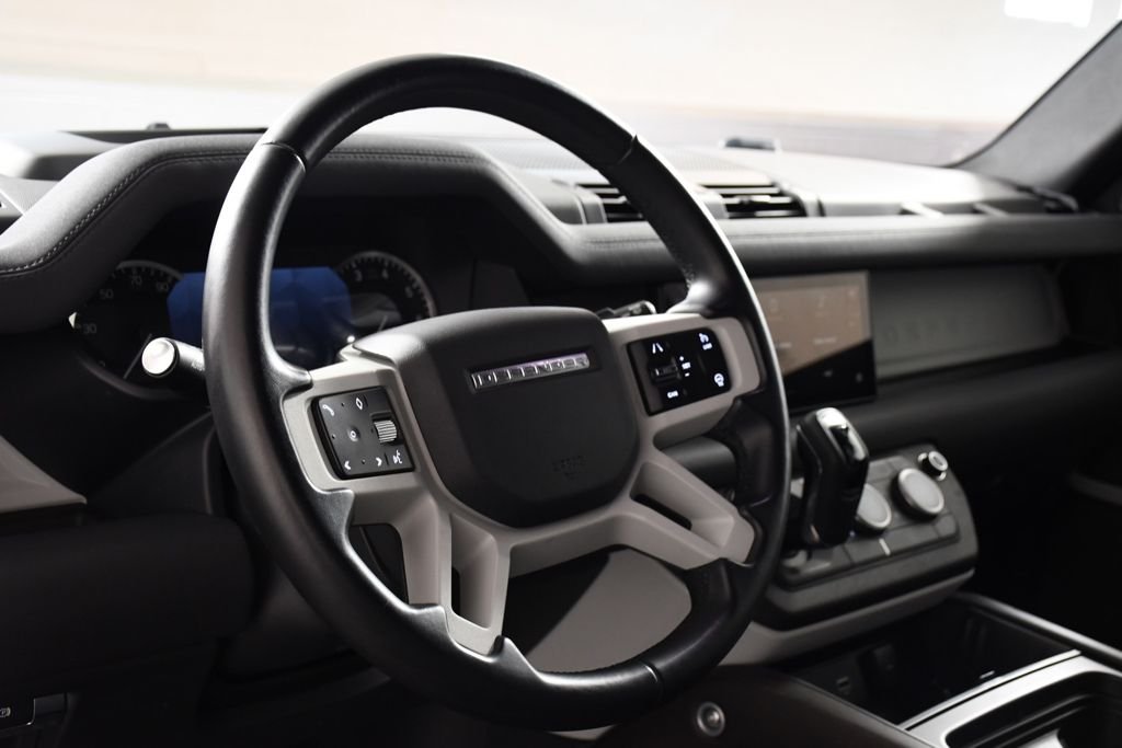 Used 2023 Santorini Black Metallic Land Rover X-Dynamic SE image 13