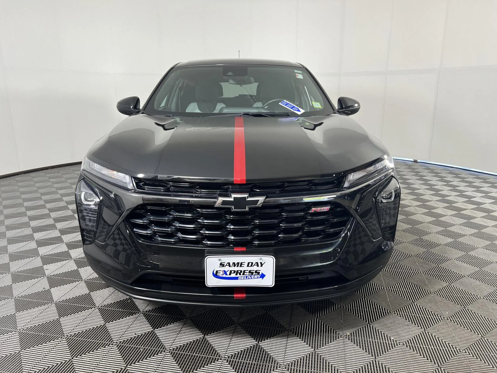 Used 2024 Mosaic Black Metallic Chevrolet 1RS image 28
