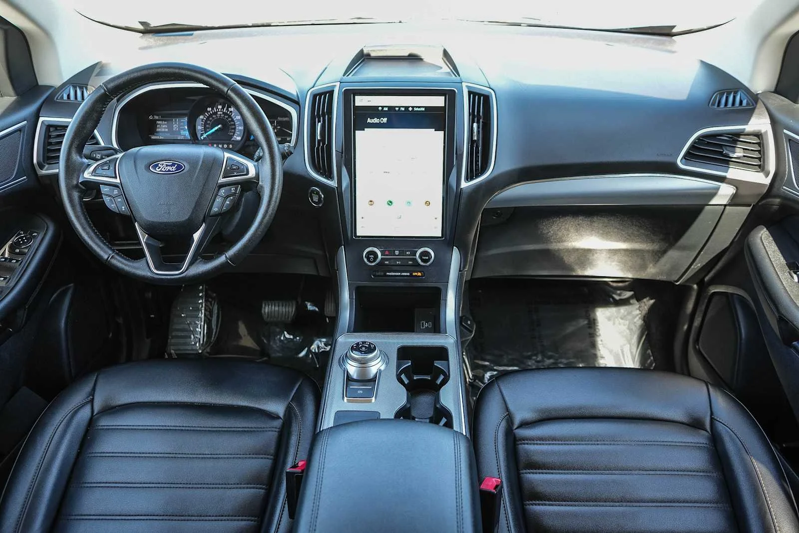 Used 2021 Agate Black Metallic Ford SEL image 14