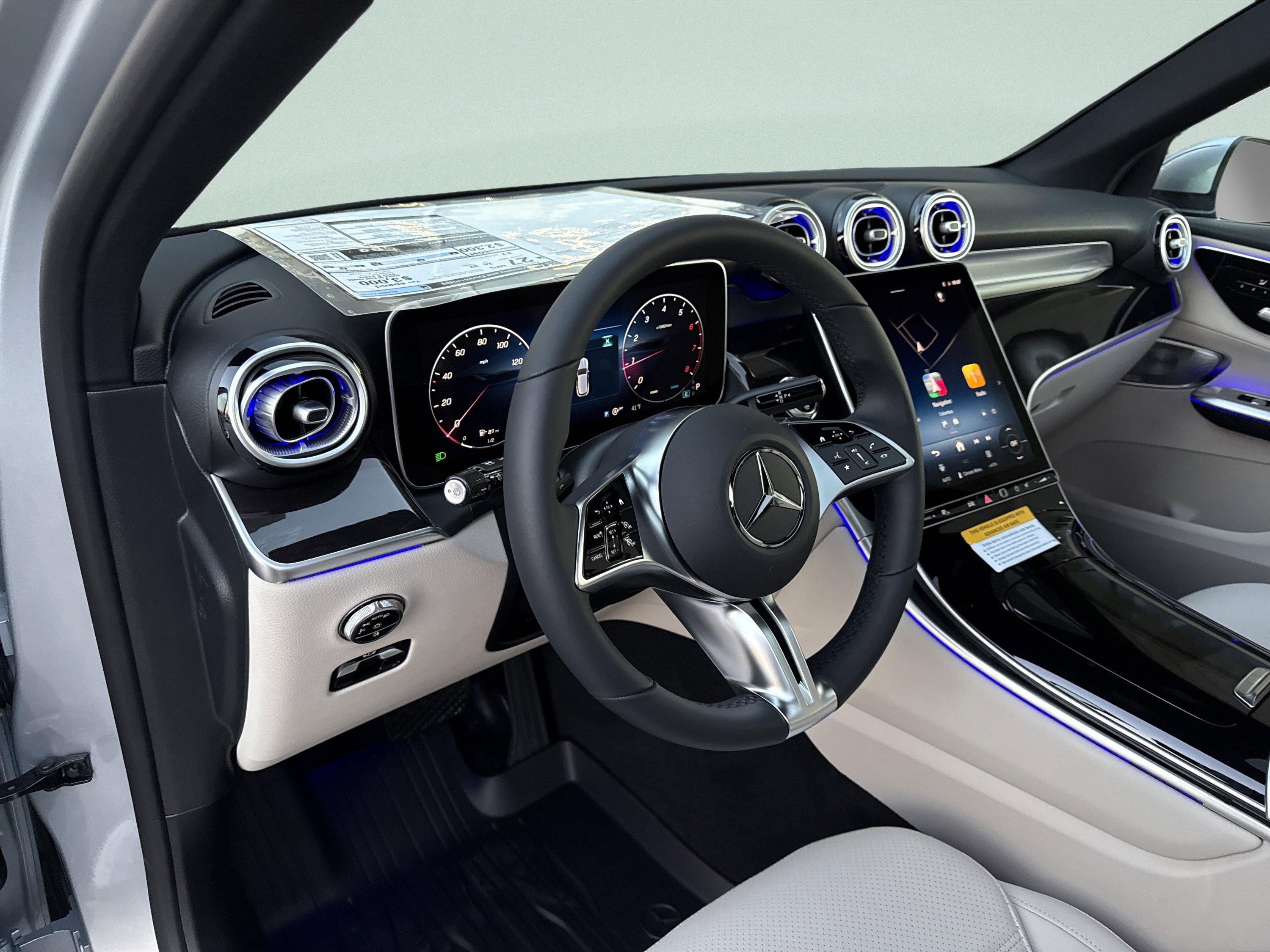 Used 2026 Cirrus Silver Metallic Mercedes-Benz GLC 300 image 14
