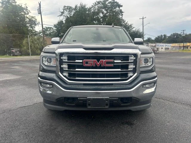 Used 2018 Gray GMC SLT image 7
