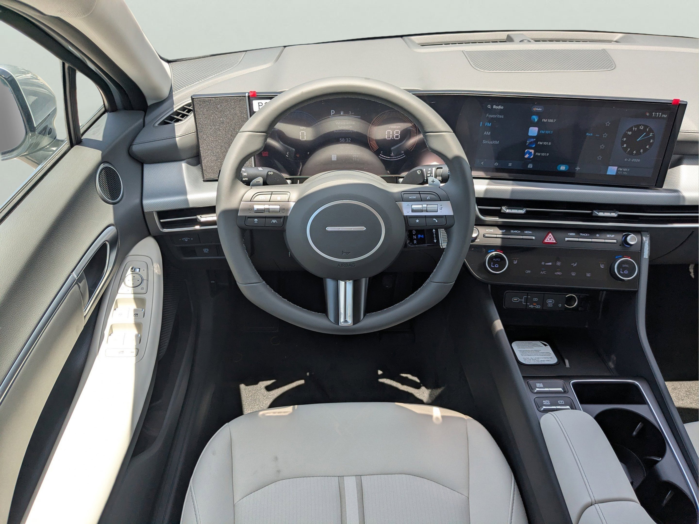 New 2026 Aero Silver Hyundai SEL Sport image 17