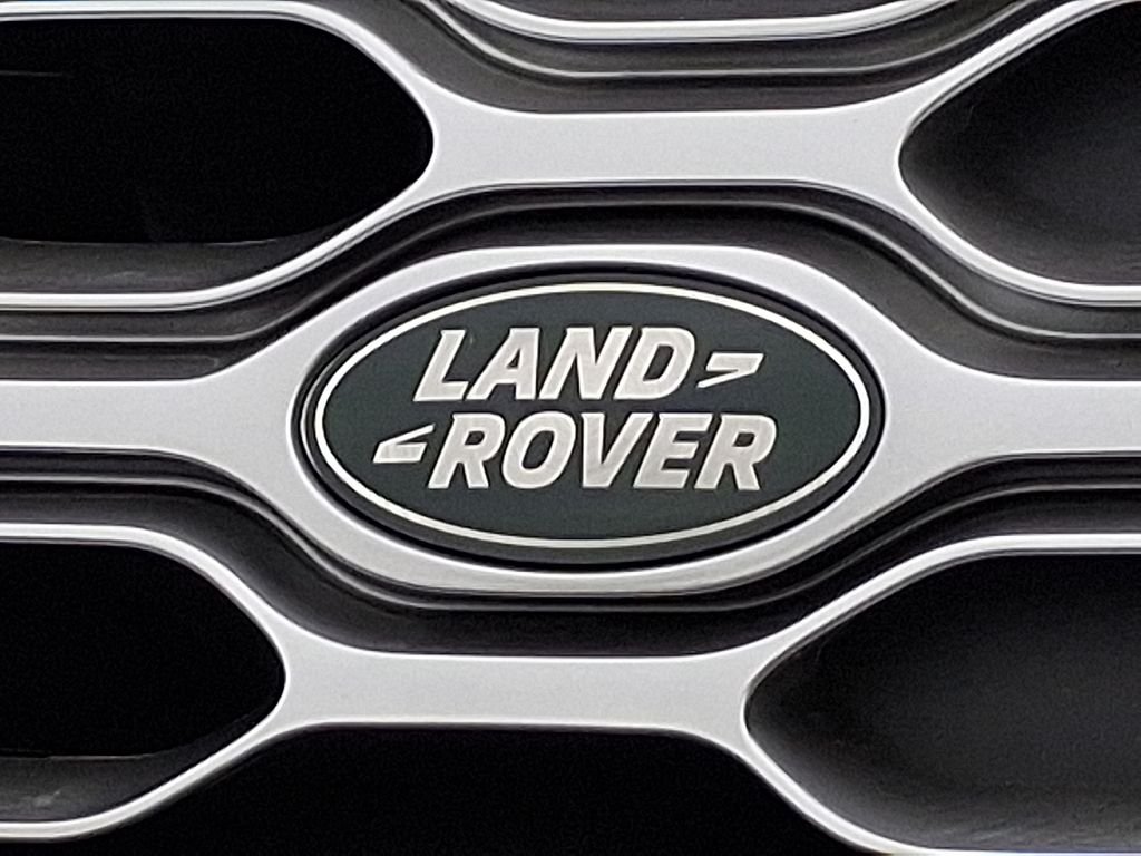 New 2026 Santorini Black Land Rover  image 19