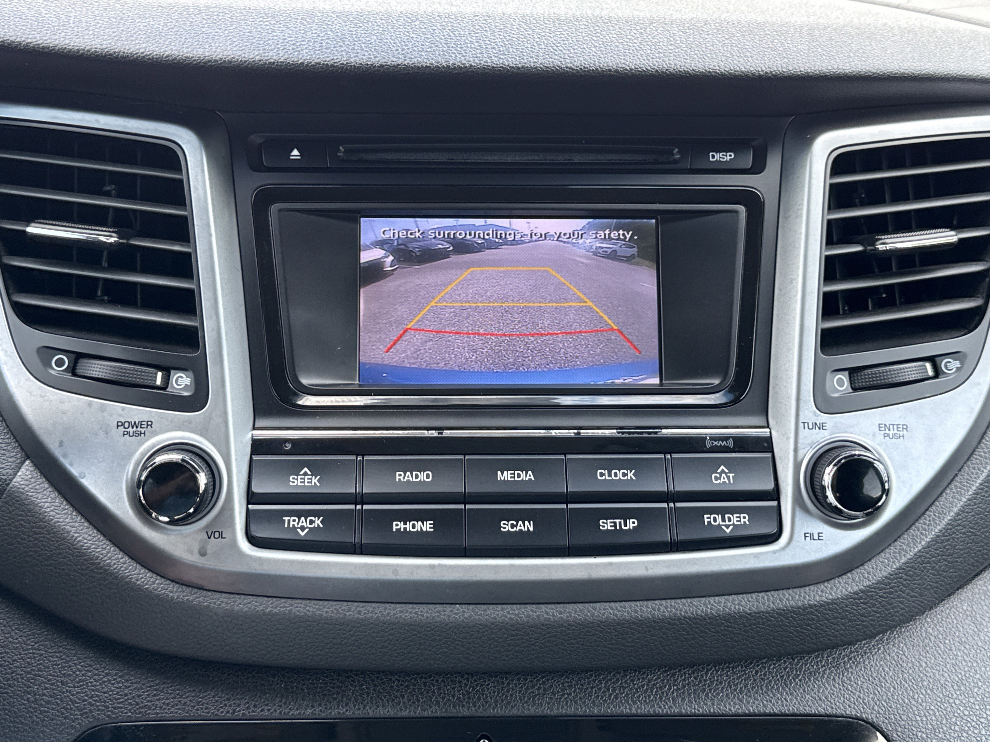 Used 2017 Caribbean Blue Hyundai SE image 20