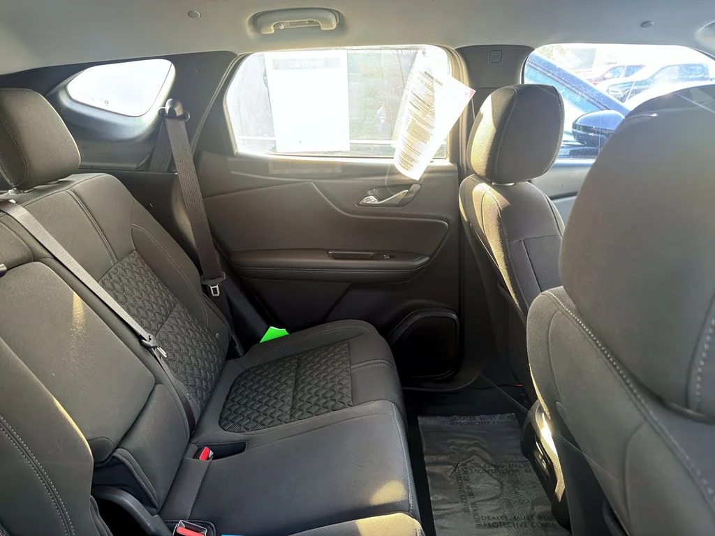 Used 2021 Black Chevrolet LT image 7