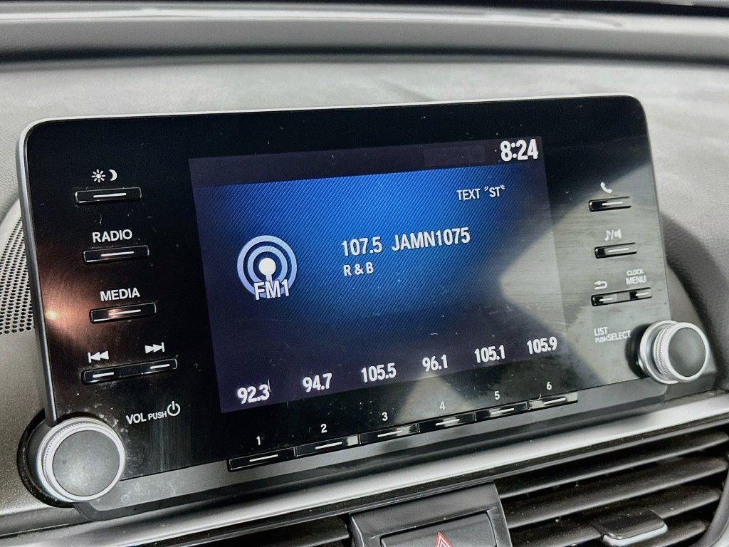 Used 2018 Black Honda LX image 14