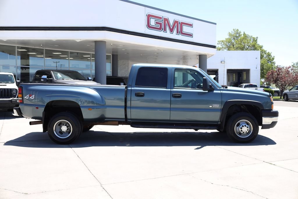 Used 2007 Blue Granite Metallic Chevrolet DRW LT1 image 7