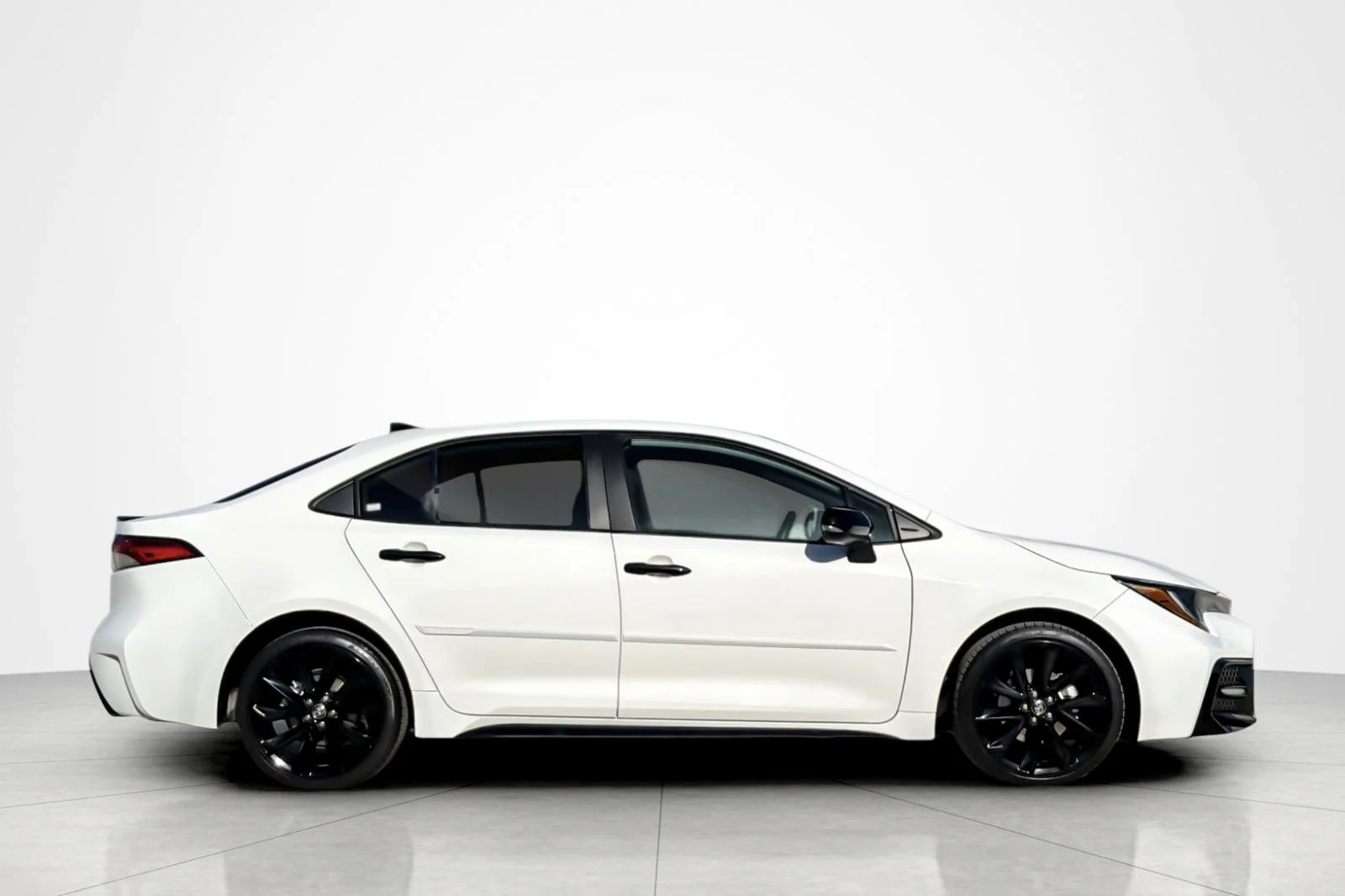 Certified Used 2022 White Toyota SE Nightshade image 6