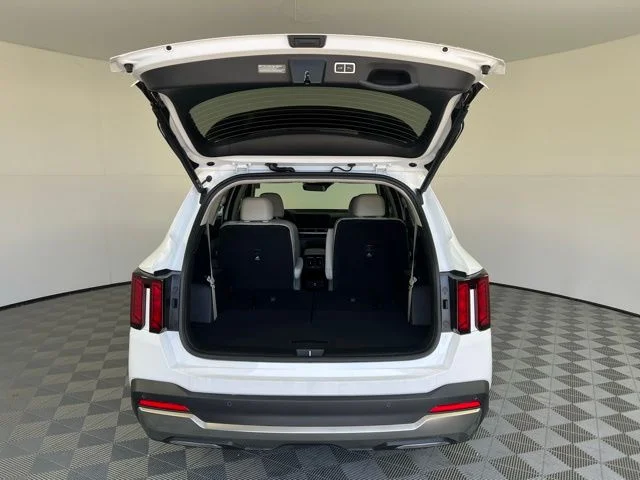New 2026 White Kia EX image 36