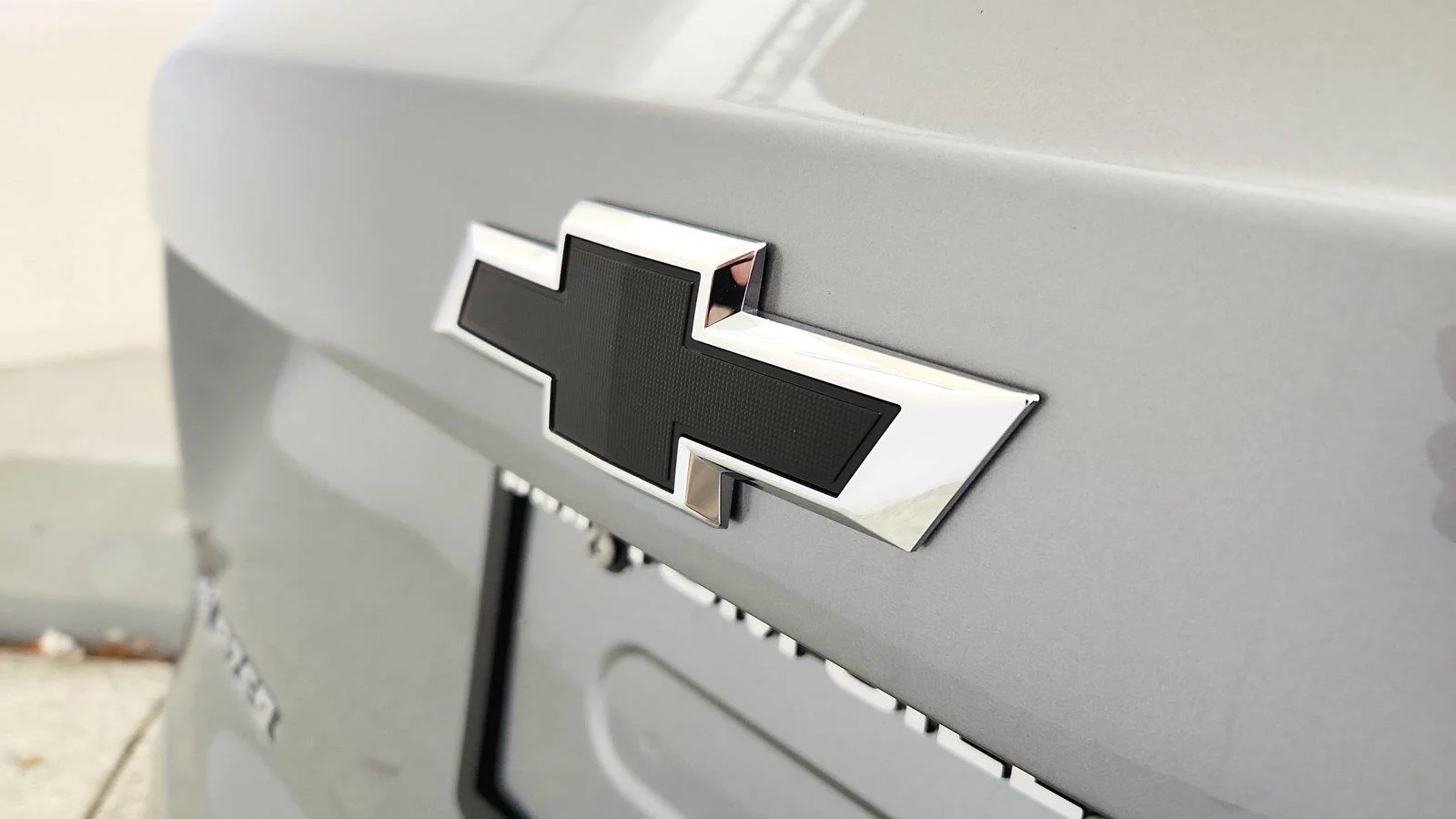 New 2026 Sterling Gray Metallic Chevrolet 3LT image 34