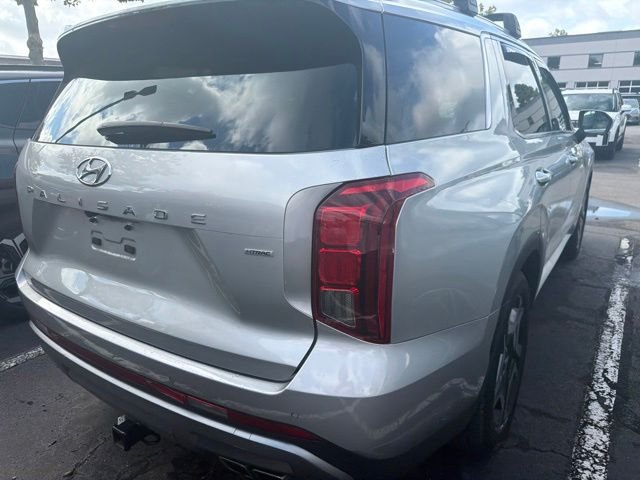 Used 2024 Typhoon Silver Hyundai SEL image 7