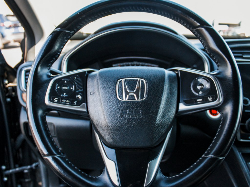 Used 2017 Dark Olive Metallic Honda EX-L image 13