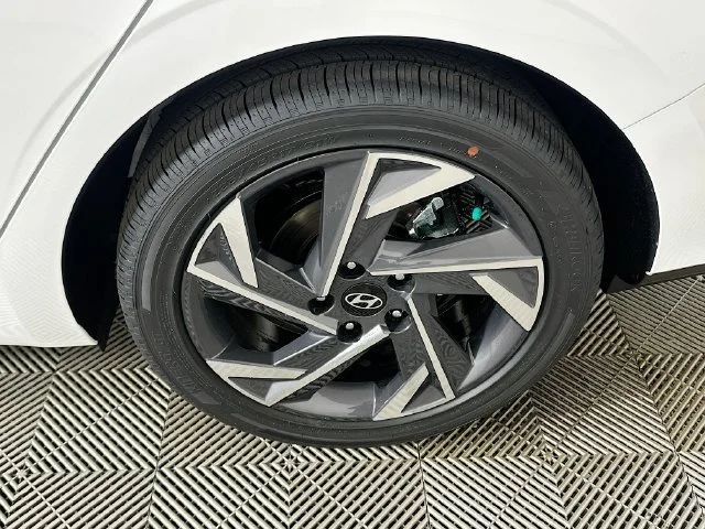 New 2026 White Hyundai Limited image 21