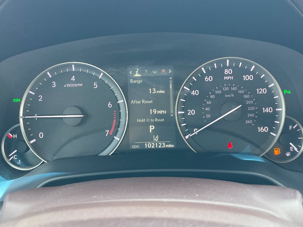 Used 2017 Atomic Silver Lexus Base image 4