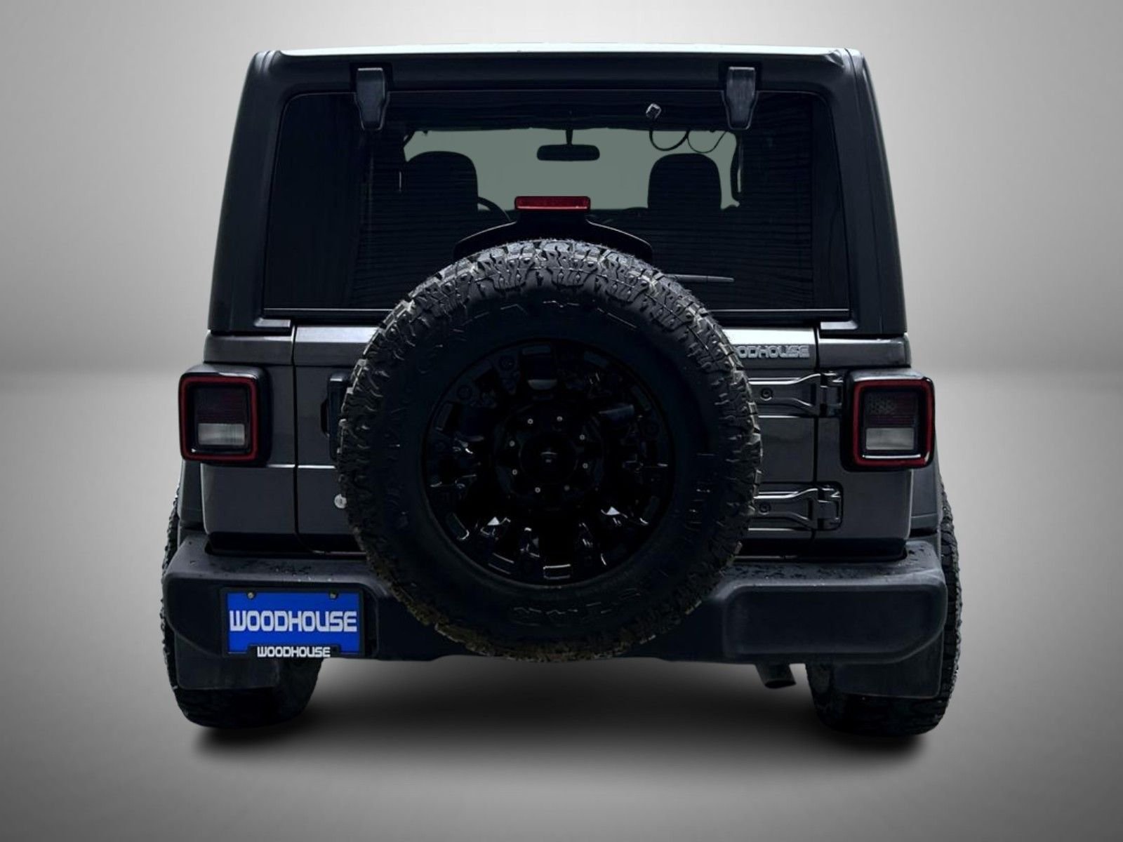 Used 2020 Gray Jeep Sport S image 6