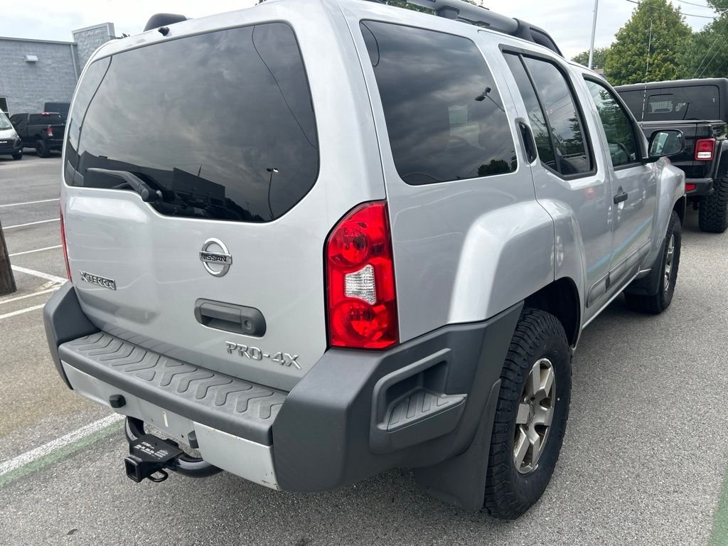 Used 2012 Silver Nissan PRO-4X image 4