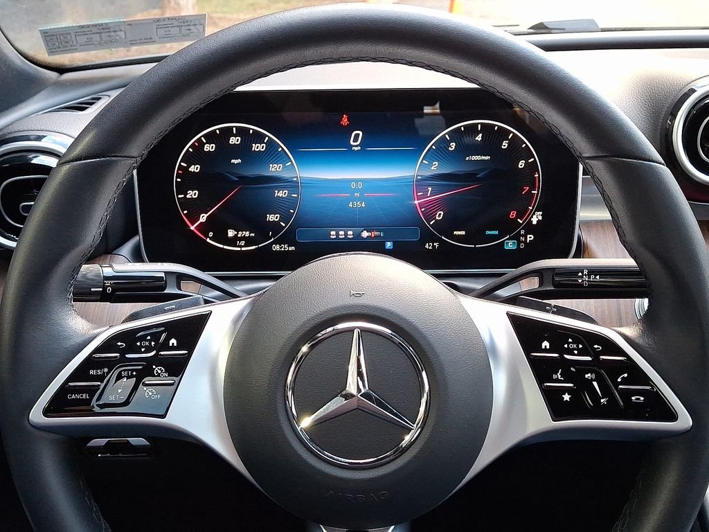 2025 Mercedes-Benz C-Class Sedan C 300 - Photo 18