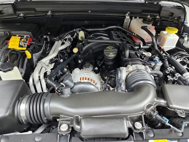 Used 2022 Gray Jeep Sport image 18