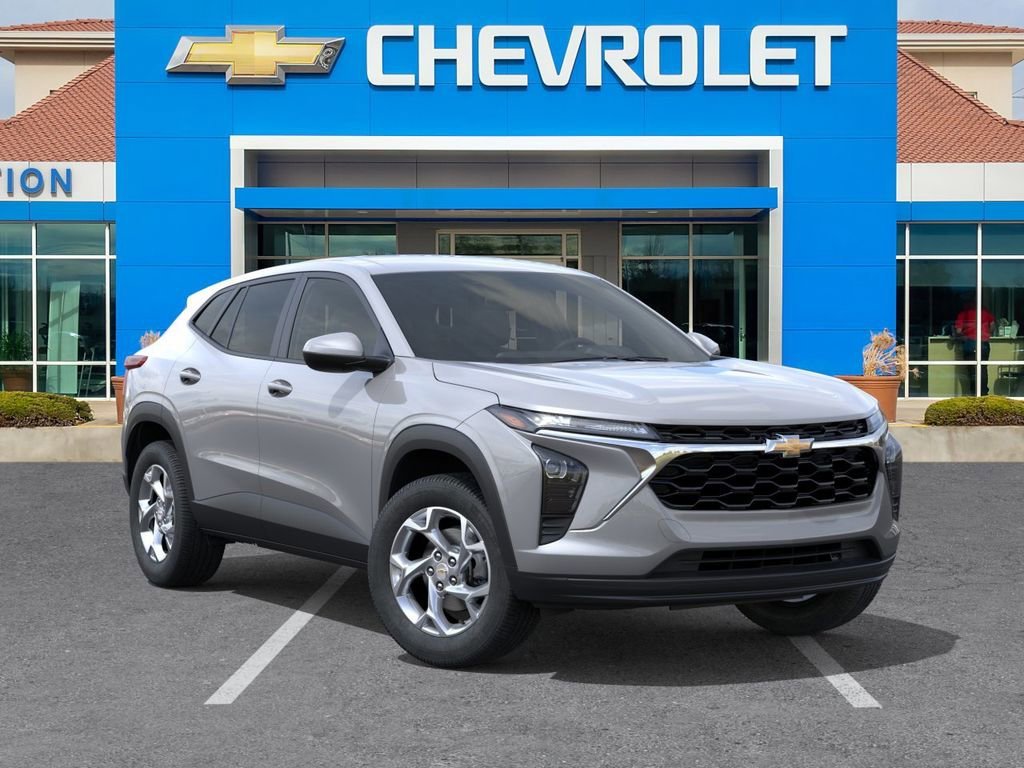 2026 Chevrolet Trax LS - Photo 8