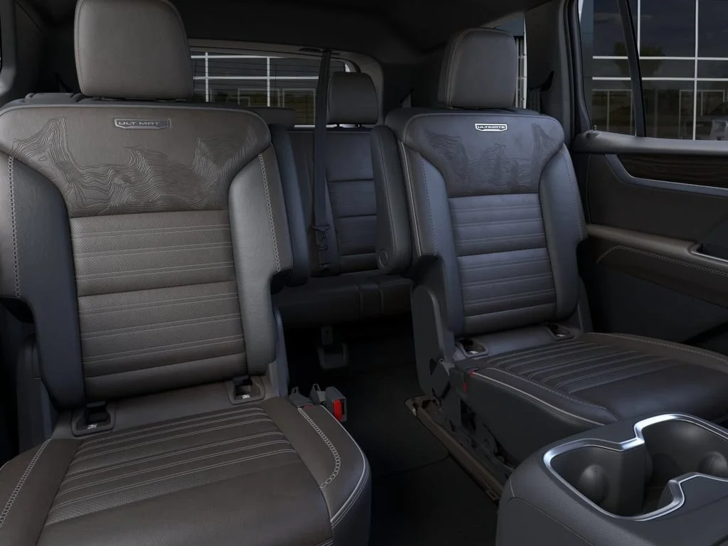2026 GMC Acadia Denali Ultimate - Photo 17