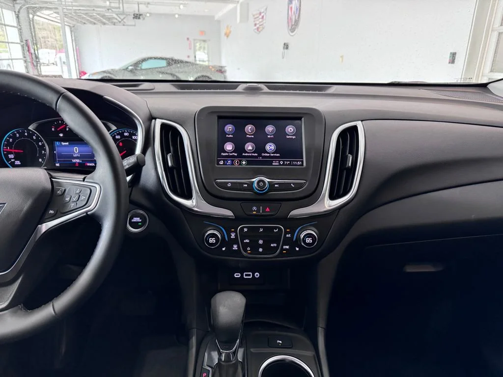 2024 Chevrolet Equinox LT - Photo 17