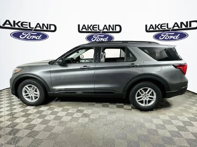 New 2026 Gray Ford Active image 6