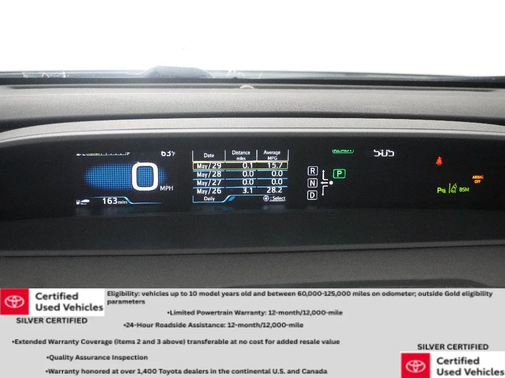 Used 2017 Blizzard Pearl Toyota Three Touring image 18